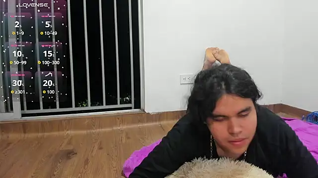 Lady Evelynn online show from December 5, 12:54 am