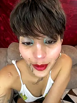 DayanaDG online show from October 20, 11:30 pm