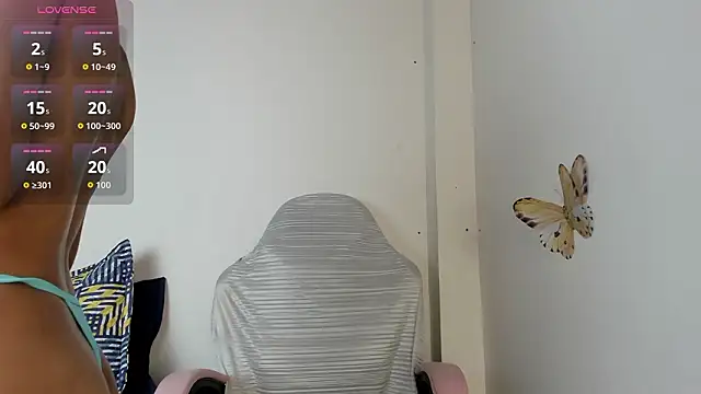 mari-ross online show from February 1, 2:10 am