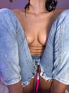 hade rosse online show from March 20, 2:11 pm