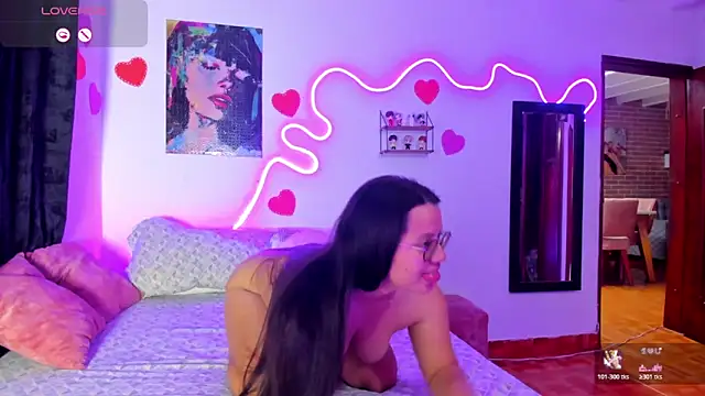 Dilan and Mia online show from March 28, 9:20 am