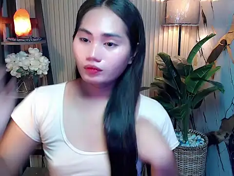 sluttyprincess0 online show from February 6, 12:14 am