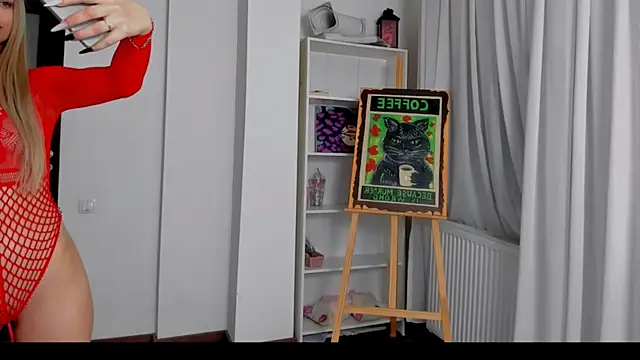 Peachie99 online show from October 19, 8:33 pm