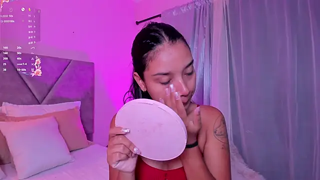 MissPocahontass online show from September 15, 11:40 am