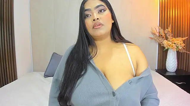 RileyDolly online show from February 9, 11:18 pm