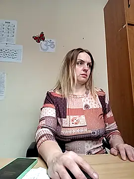 Ami Foxy online show from March 2, 9:05 am