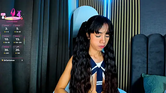 Gina 77 online show from December 4, 9:15 pm