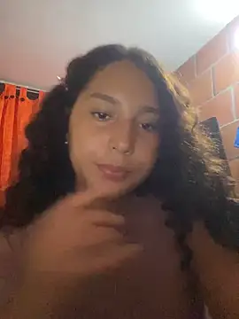 AnaisVelvet11 online show from October 4, 1:22 am