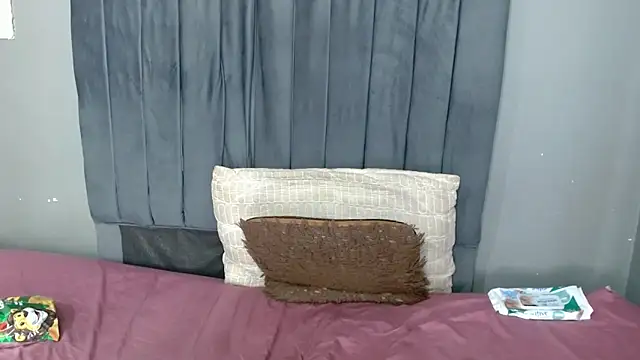 ChubbyBuddyxXx online show from March 13, 5:25 pm