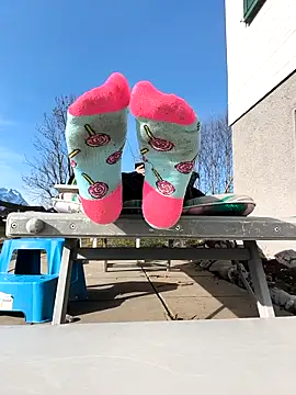 Teafeet online show from March 2, 8:54 am