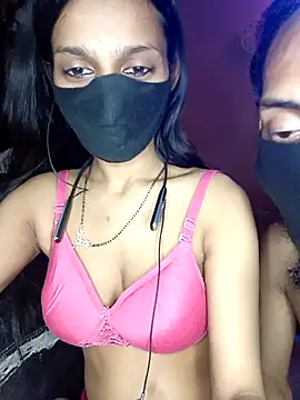 ursumita online show from December 13, 7:53 pm