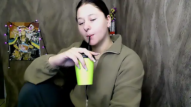 Linda S  online show from November 27, 12:19 pm