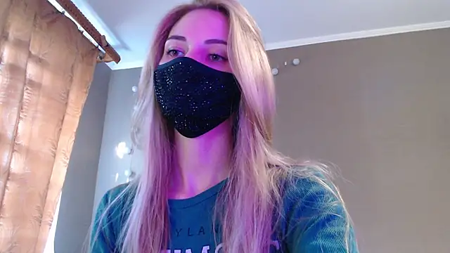 Iris lave online show from September 22, 2:48 pm