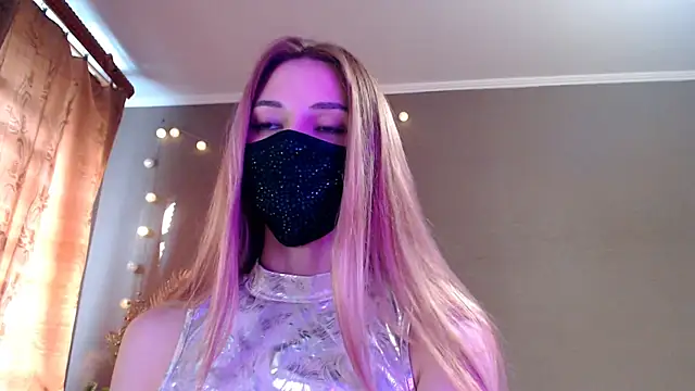 Iris lave online show from May 11, 4:04 pm