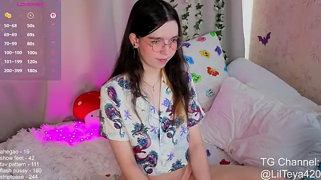 little Teya online show from October 3, 10:42 am