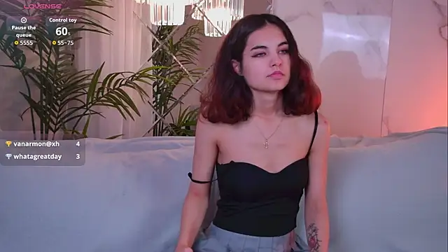 JennyShiny online show from November 21, 9:55 am