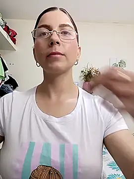 Arianna Moss online show from February 21, 5:24 pm