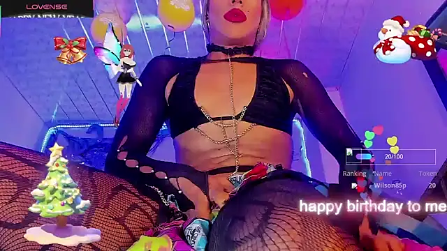 samanthaatt online show from December 2, 5:42 am