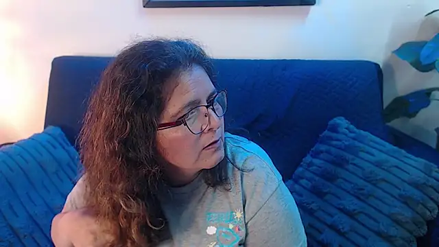 Linda banks  online show from February 7, 9:24 am