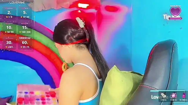 HANNAH BACKERS online show from September 10, 11:43 am