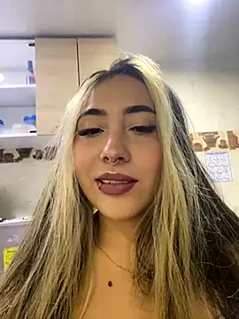  ManuVeelez online show from September 9, 2:55 am