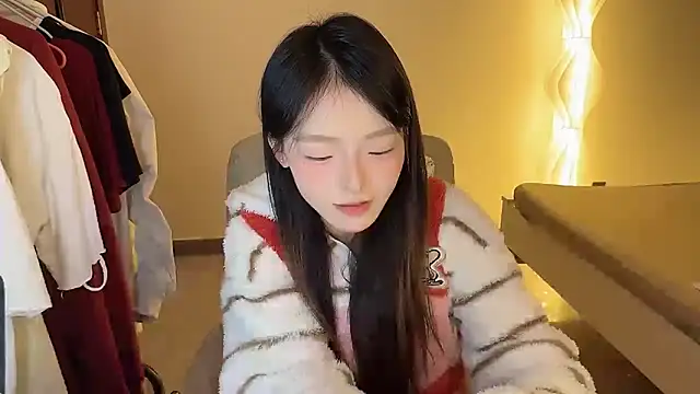 Snapshot of Robin-o3 chatting on October 17, 4:54 pm Robin-o3 online show from October 17, 4:54 pm