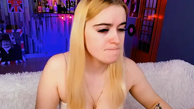 Stef Nicks online show from March 21, 9:03 am