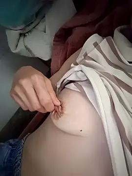 Snapshot of Lyly999 chatting on September 14, 4:54 am Lyly999 online show from September 14, 4:54 am