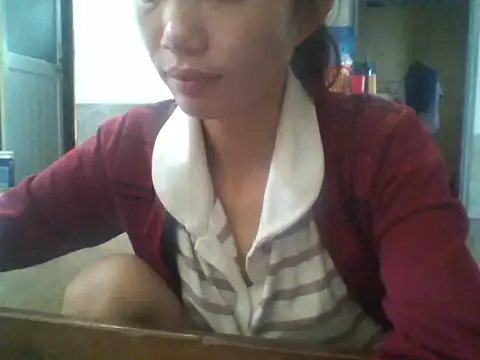 Snapshot of Lyly999 chatting on October 20, 12:46 am Lyly999 online show from October 20, 12:46 am