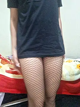 Snapshot of RavenShyfit chatting on October 20, 8:45 pm RavenShyfit online show from October 20, 8:45 pm