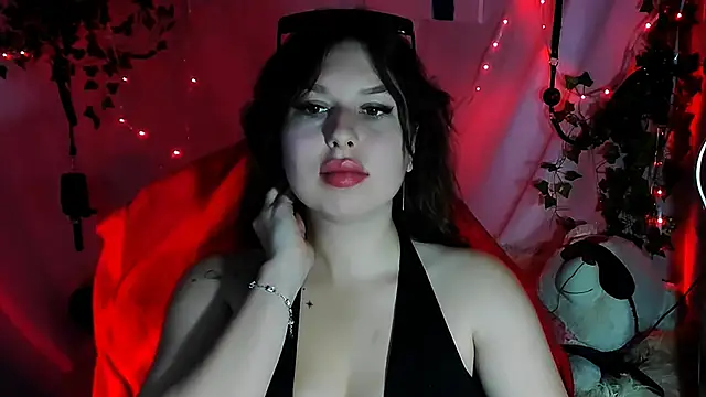 ChloeRicc online show from May 27, 8:39 pm