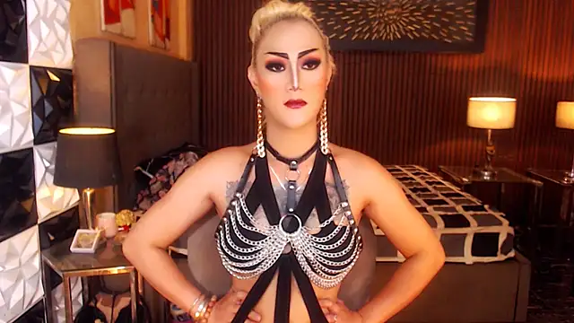 HorseCockDivine online show from February 25, 8:40 pm