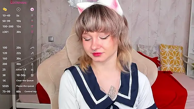 Tori Cutie online show from March 26, 12:02 am