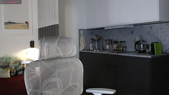 Snapshot of soguesswhat chatting on October 22, 2:11 pm soguesswhat online show from October 22, 2:11 pm