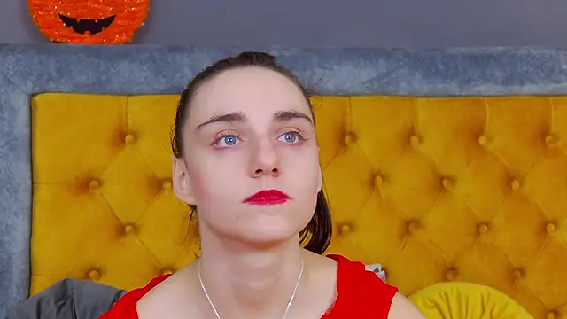 Jessica White  online show from November 18, 5:08 am