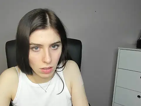 dreamPIA online show from November 4, 9:42 pm