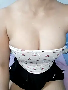 Linh linh01 online show from October 8, 8:02 pm