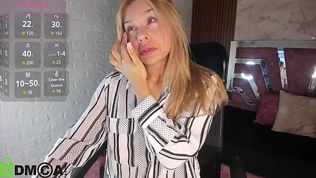 hot cupid01 online show from January 14, 11:15 am