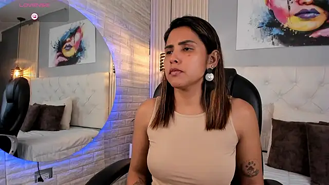 scarletbaker  online show from September 26, 7:00 pm