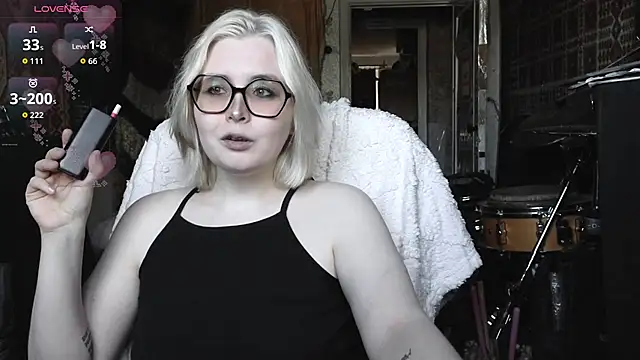 Hele Michelle online show from July 29, 11:32 am