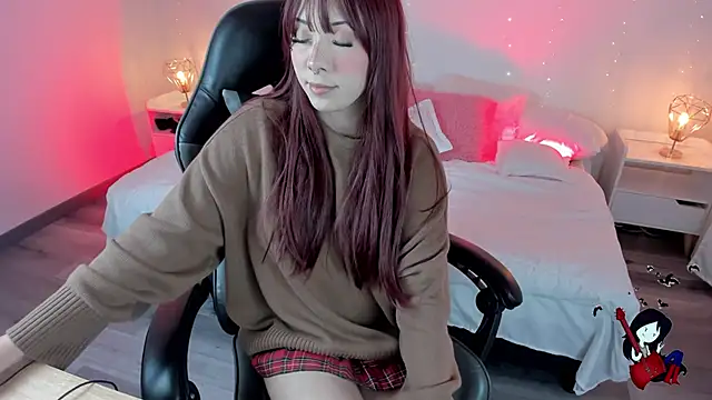 Snapshot of Noahcryptic chatting on October 3, 6:51 am Noahcryptic online show from October 3, 6:51 am