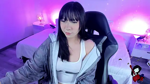 Snapshot of Noahcryptic chatting on September 21, 5:17 am Noahcryptic online show from September 21, 5:17 am