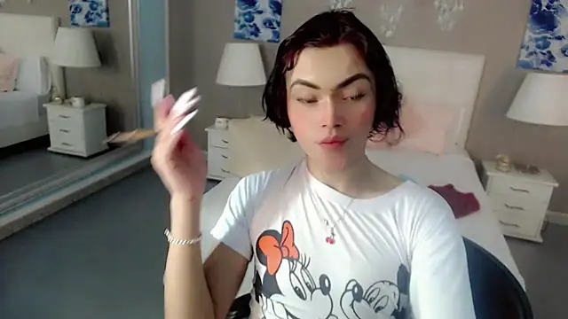 nathalialoes1 online show from November 16, 7:36 pm