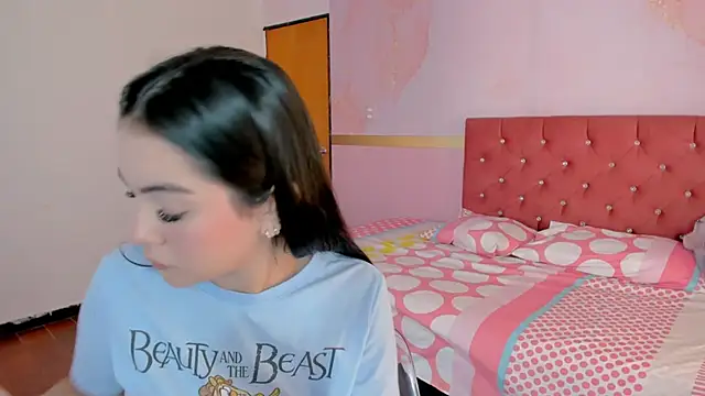 milk candy18 online show from September 11, 12:16 pm