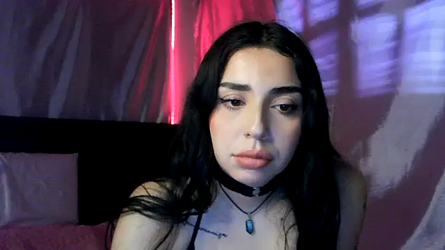 sweetbrunette22 online show from September 27, 6:37 pm