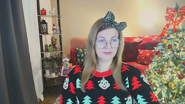 YourUniverser online show from December 17, 10:30 am