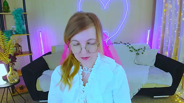 YourUniverser online show from February 1, 9:41 am