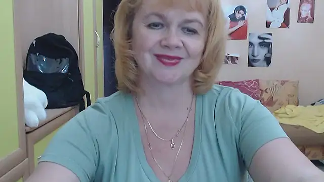 LilyHotlens online show from September 26, 1:31 pm