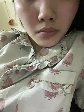 Xu Xubaby online show from October 19, 3:47 pm