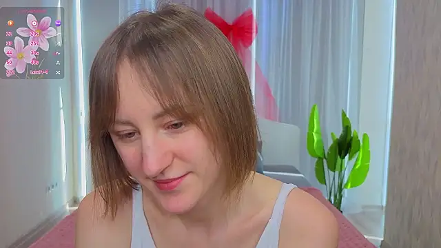 LuluChiiii online show from February 22, 11:33 am